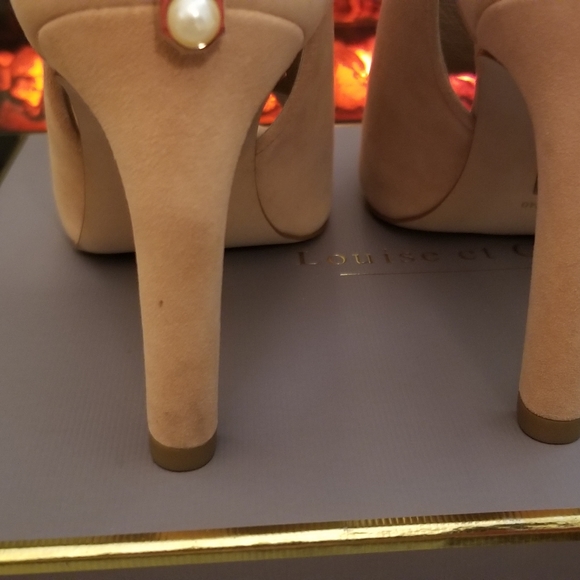 Louise et Cie ILLISA  LO-ILLISA - Demure Pink Kidsuede 9M Open Toe Bootie - Picture 5 of 16